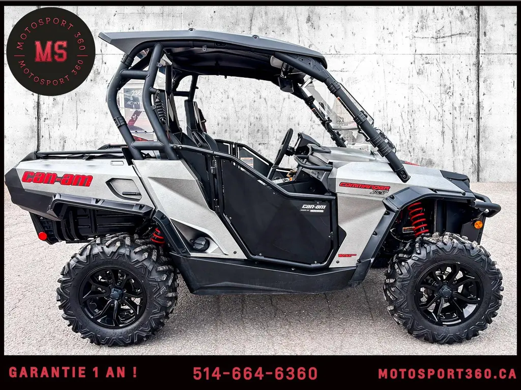 2017 Can-Am COMMANDER 1000 XT SUPER PROPRE ! BIEN ÉQUIPÉ !