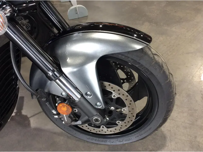 2020 Suzuki Boulevard M109R VZR1800