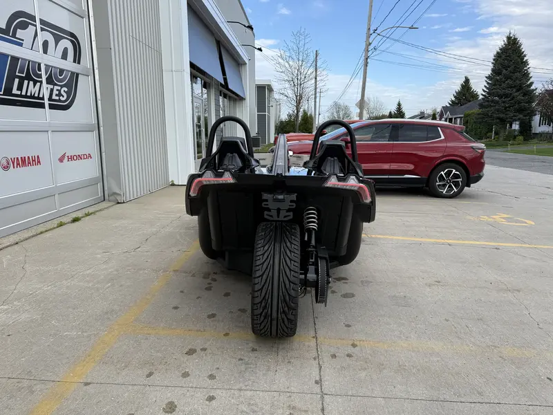 2025 SLINGSHOT Slingshot SL Manuel