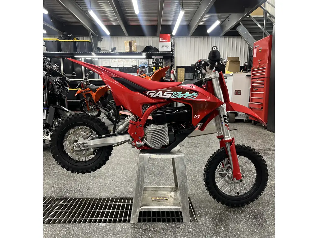 GASGAS MC-E 5  2025