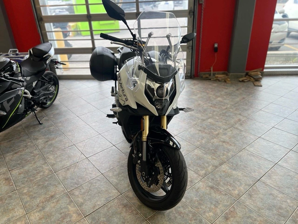 Cfmoto Adventura 650 2023 alt