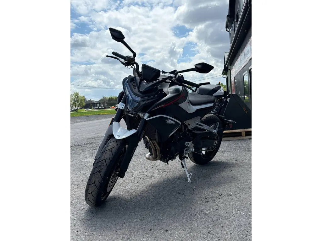 CFMOTO 800NK  2025