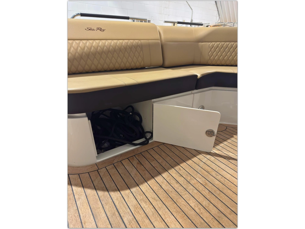 2021 Sea Ray Slx400 $519,000 Usd alt