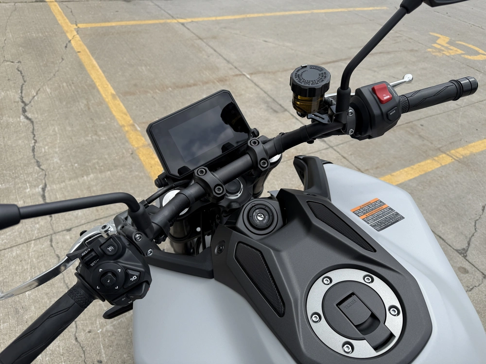 2025 Yamaha Mt-09 alt