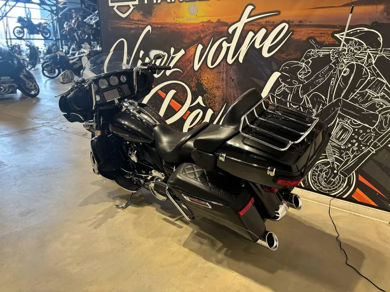 2017 Harley-Davidson FLHTK Electra Glide Ultra Limited