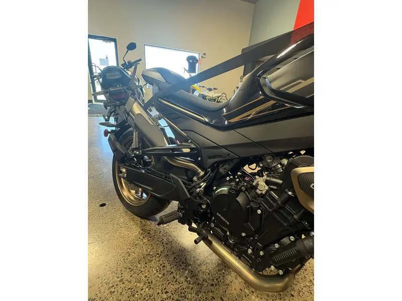 2025 CFMOTO 800NK