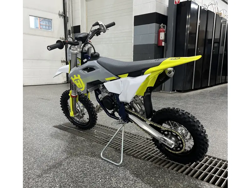 2025 Husqvarna TC 50 thumbnail 4