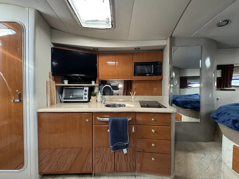 Formula Yachts 37 PC 2004