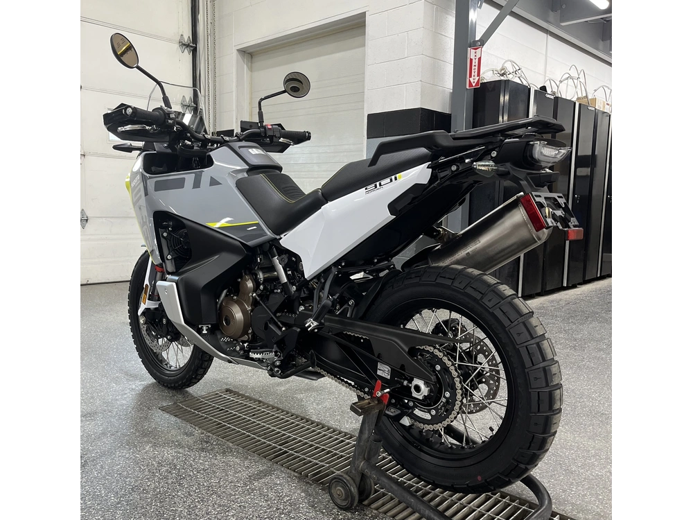 Husqvarna Norden 901 2025 alt