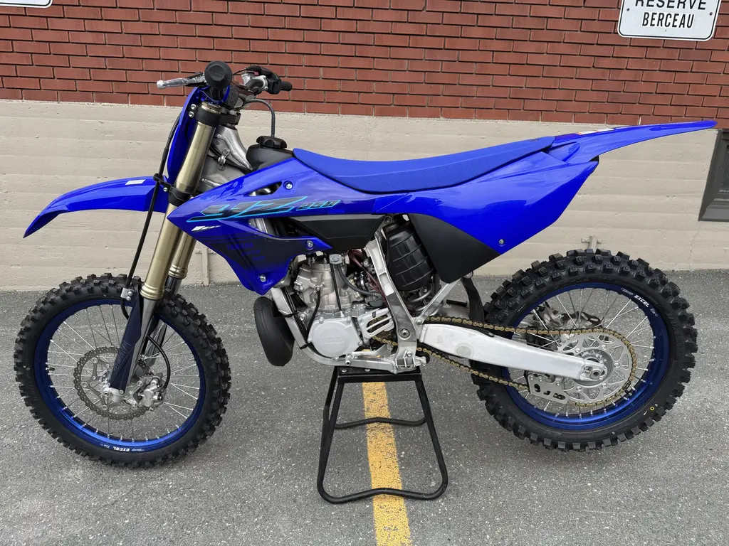 Yamaha YZ250 2024