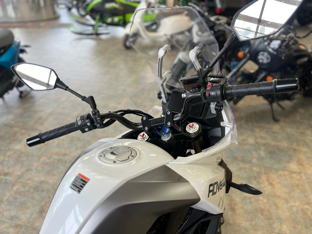 Cfmoto Adventura 650 2023 alt