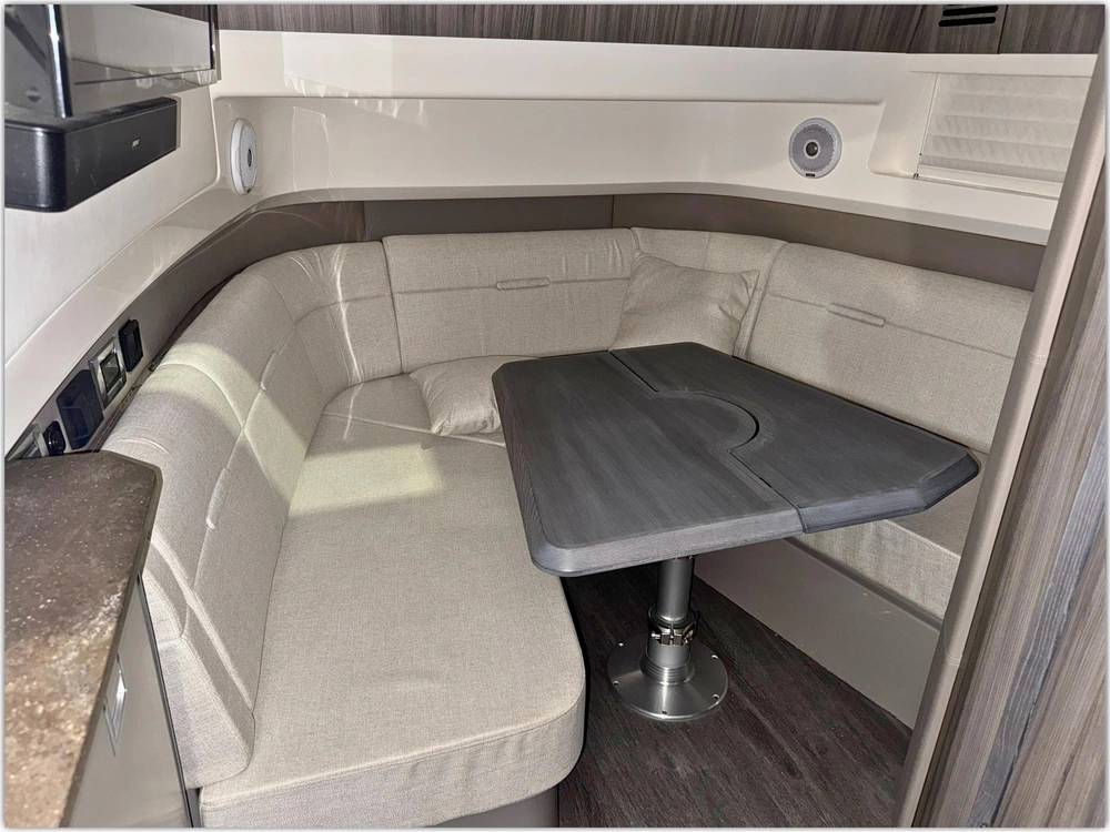 2021 Sea Ray Slx400 $519,000 Usd alt