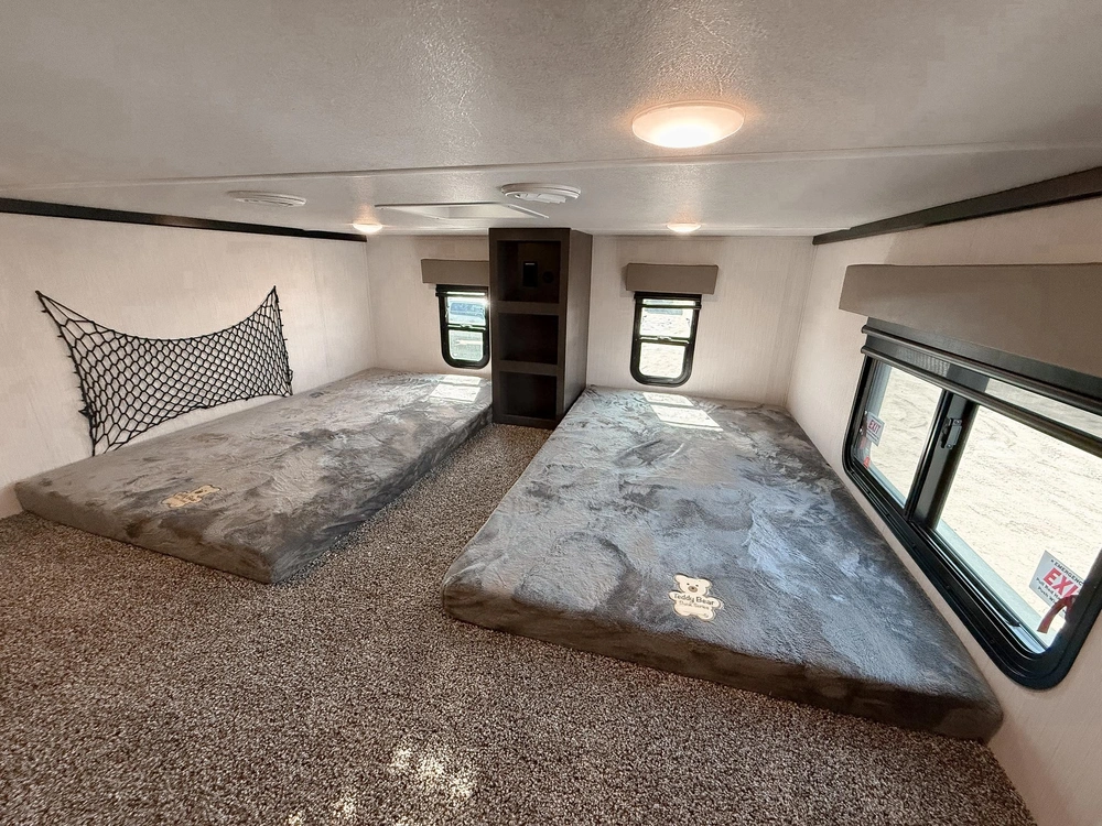 2024 Cedar Creek By Forest River 2024 Cedar Creek Cottage 40cdl alt