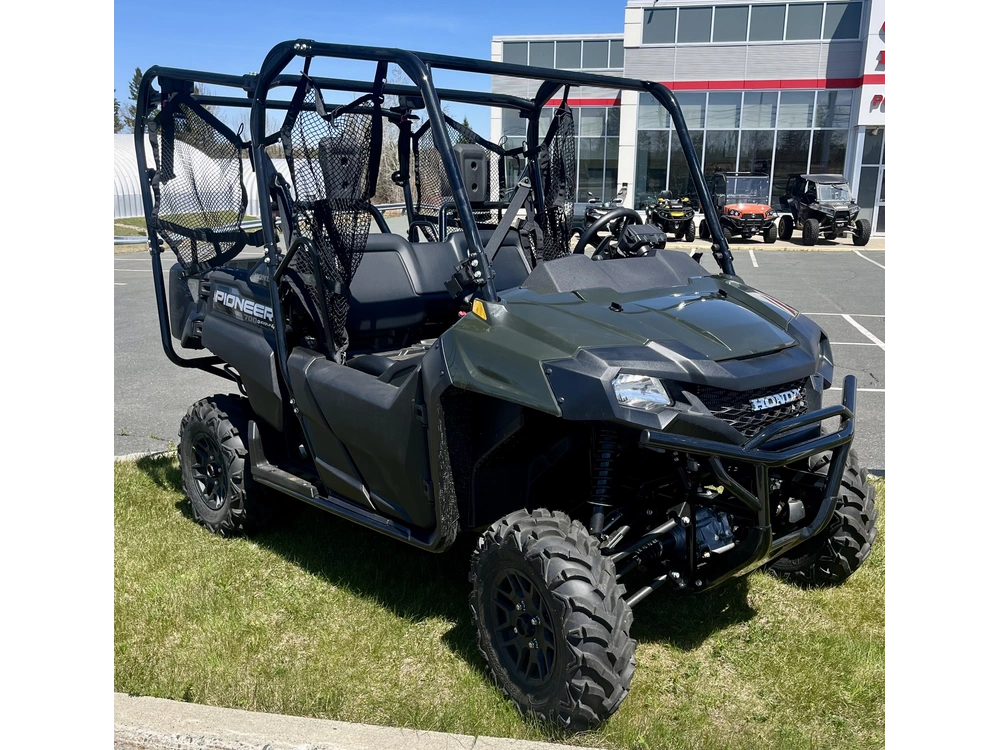 Honda Pioneer 700 4p Deluxe 2025 alt