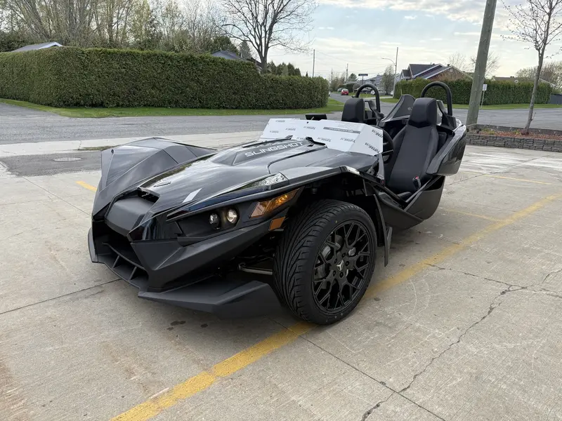 2025 SLINGSHOT Slingshot SL Manuel
