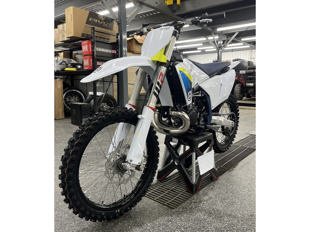 2025 Husqvarna Tc 250 alt