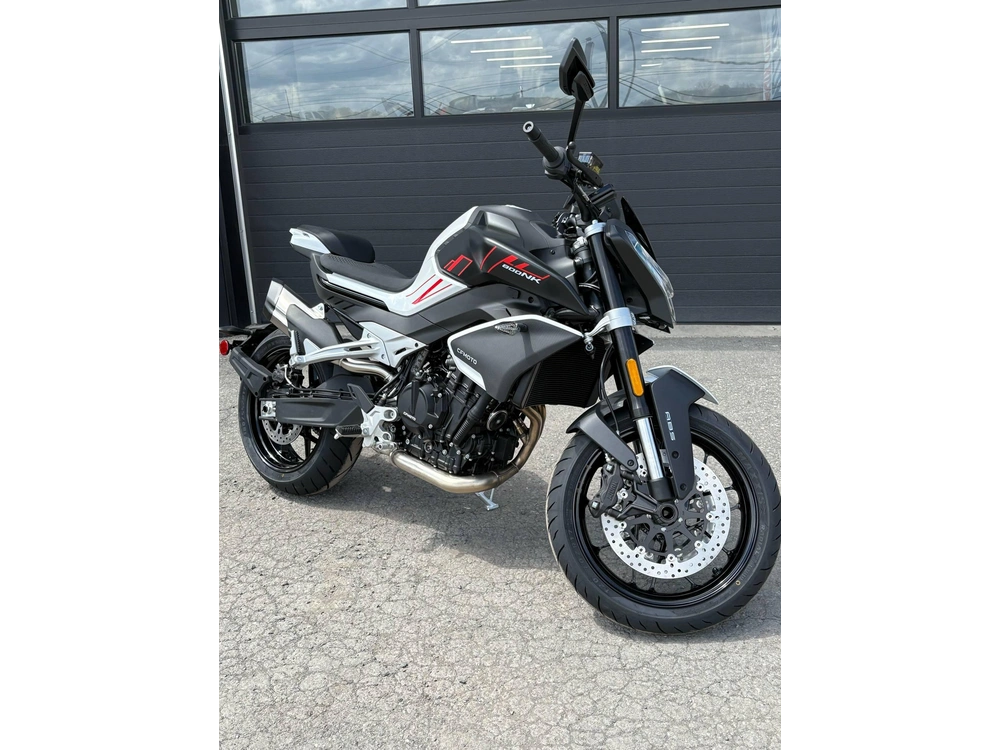 Cfmoto 800nk 2025 alt