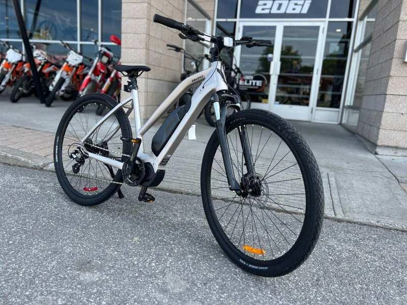 Devinci E-milano St E5000 L 2024 alt