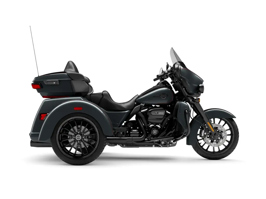 Harley-Davidson FLHTCUTG TRI GLIDE ULTRA 2025