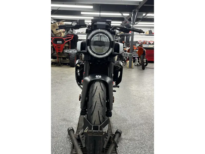 2024 Husqvarna VITPILEN 401 B.D.