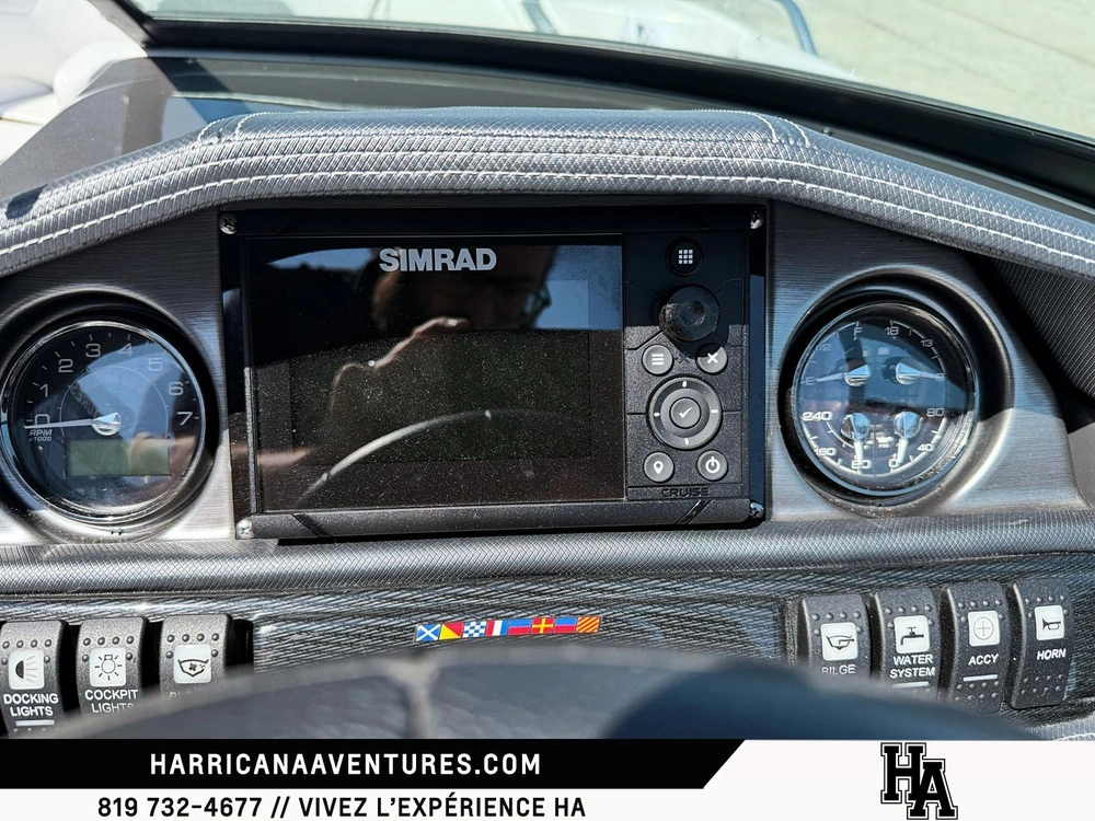 Monterey Boats 224fs Noir Onyx 2022 alt