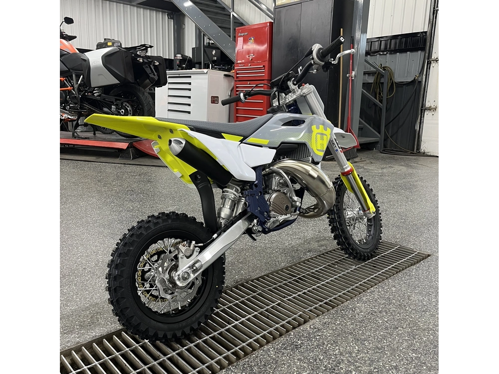 Husqvarna Tc 50 2025 alt