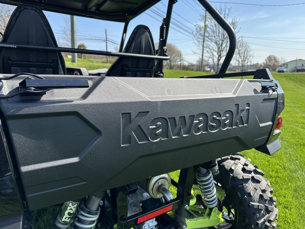 2025 Kawasaki Teryx S Le alt