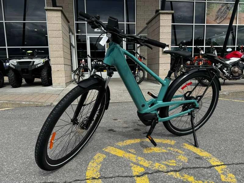 2024 Devinci E-cartier Ep6 M alt