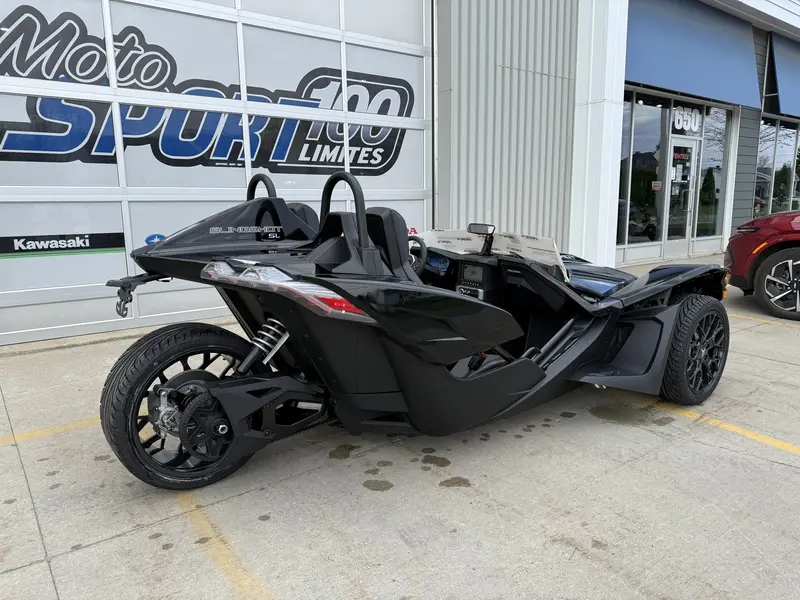 2025 SLINGSHOT Slingshot SL Manuel