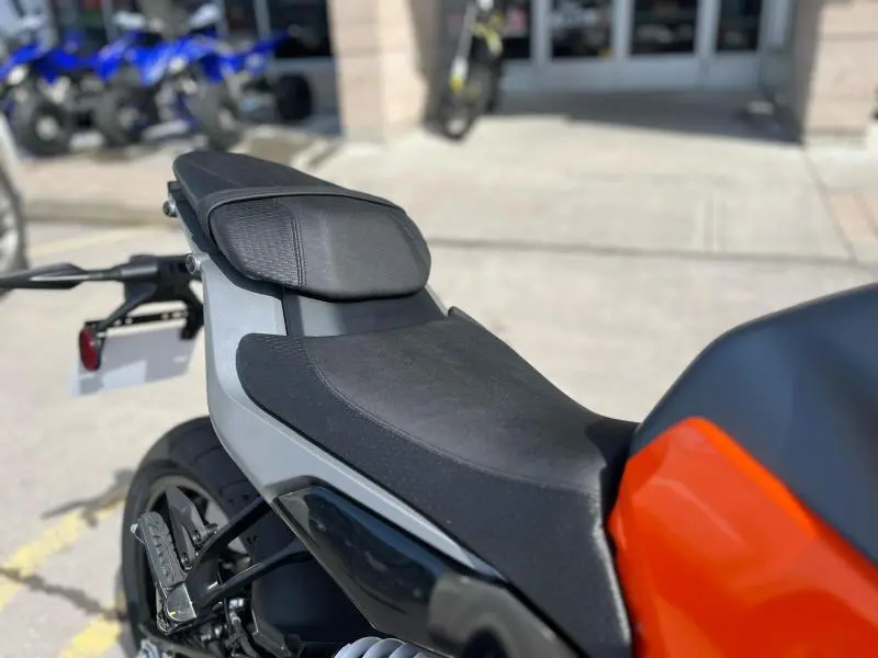 2024 KTM 250 DUKE
