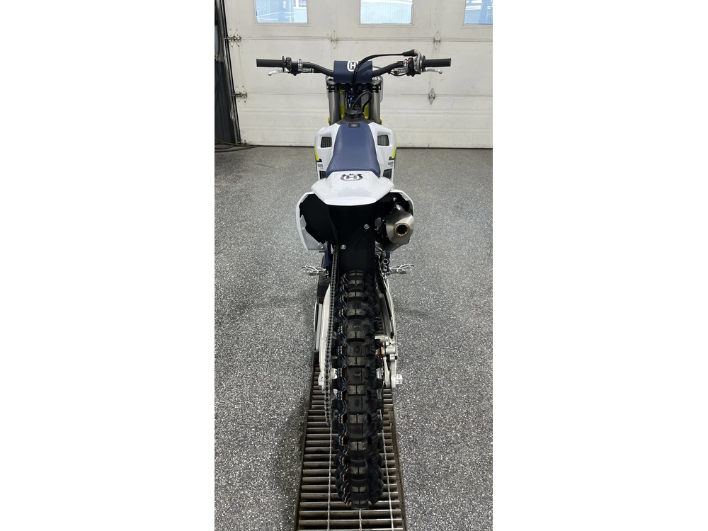 2025 Husqvarna Tc 250 alt