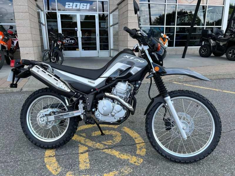 Yamaha Xt250 2024 alt