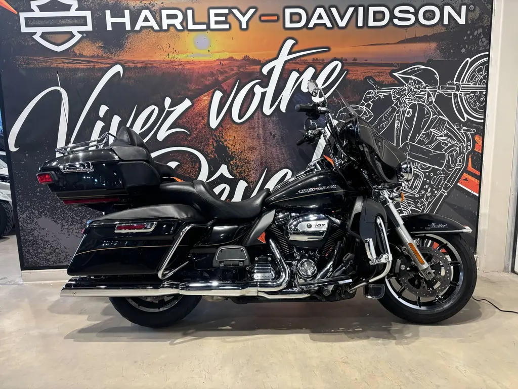 2017 Harley-Davidson FLHTK Electra Glide Ultra Limited