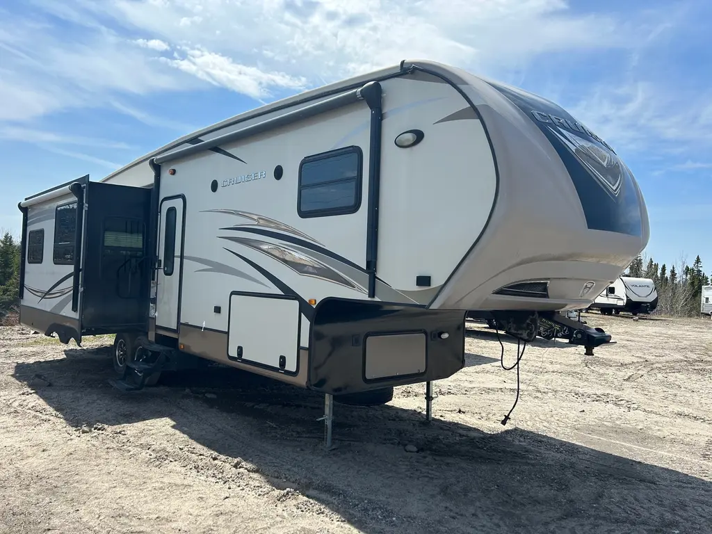 2015 Crossroads RV Cruiser CF326