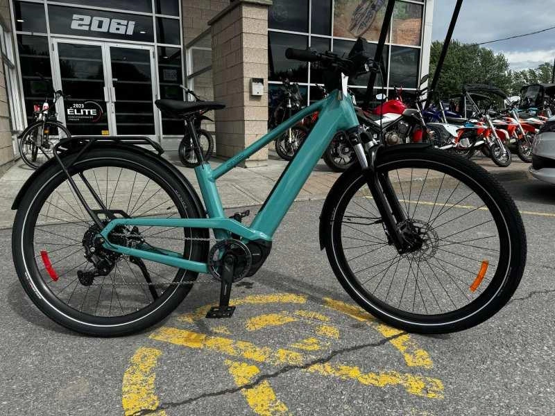 2024 Devinci E-cartier Ep6 M alt