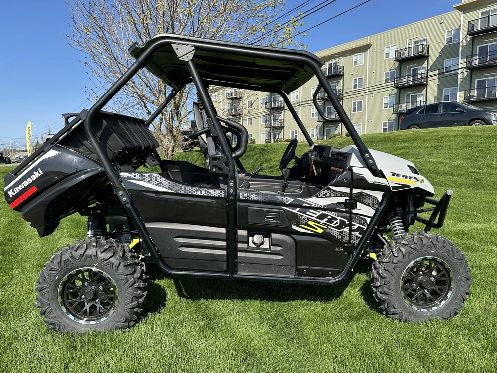 2025 Kawasaki Teryx S Le alt