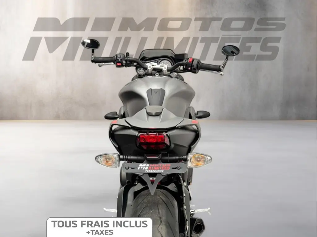 2020 Triumph Street Triple R Low ABS
