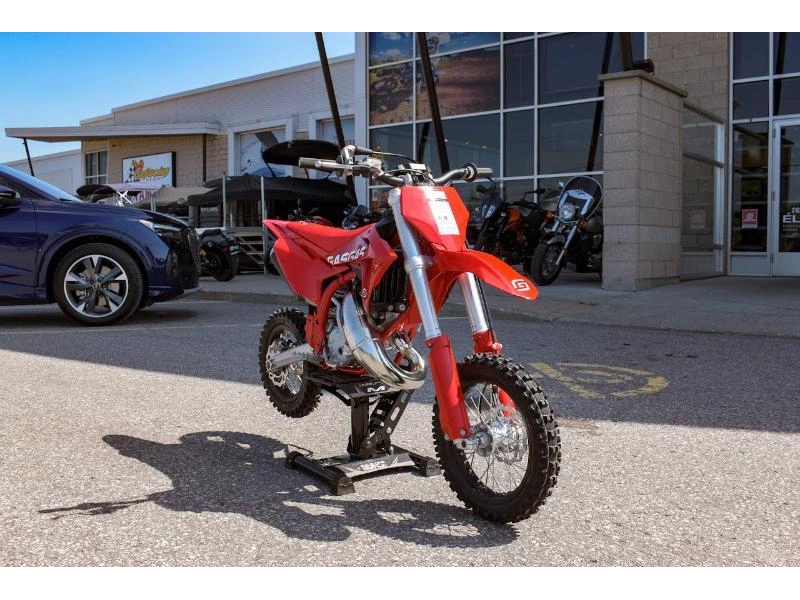 2025 Gas Gas Mc 50 alt