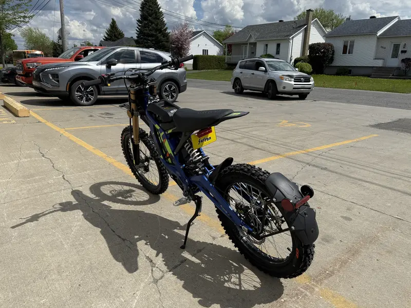 2025 Surron LIGHT BEE X MOTOCROSS ÉLECTRIQUE