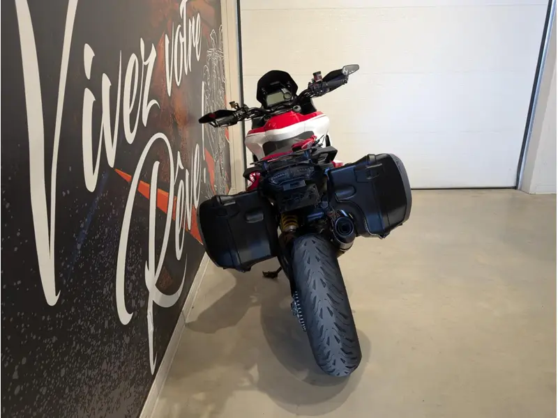 2014 Ducati Multistrada 1200 S Touring