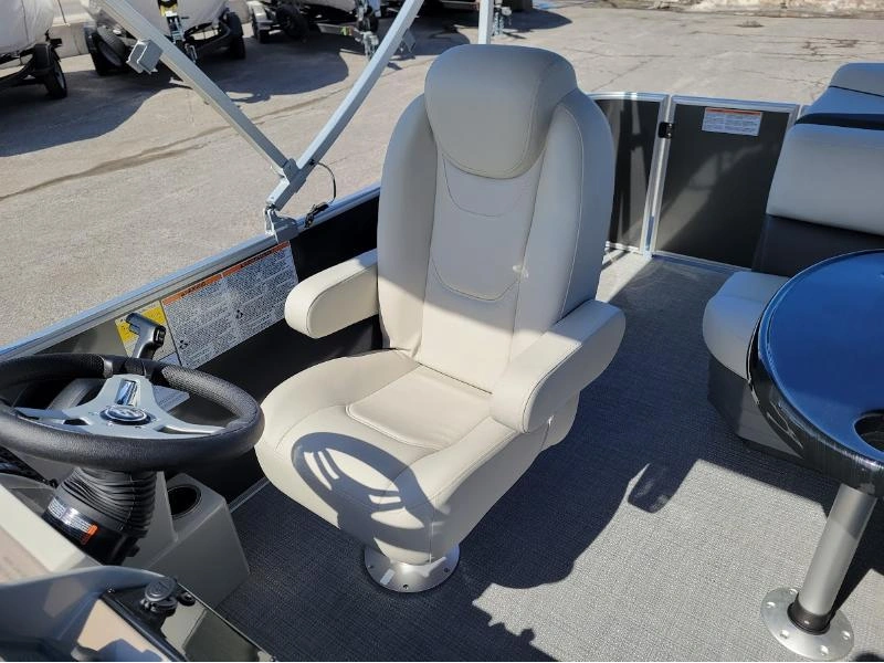 Sylvan Mirage 820 Cruise 2t 2025 alt