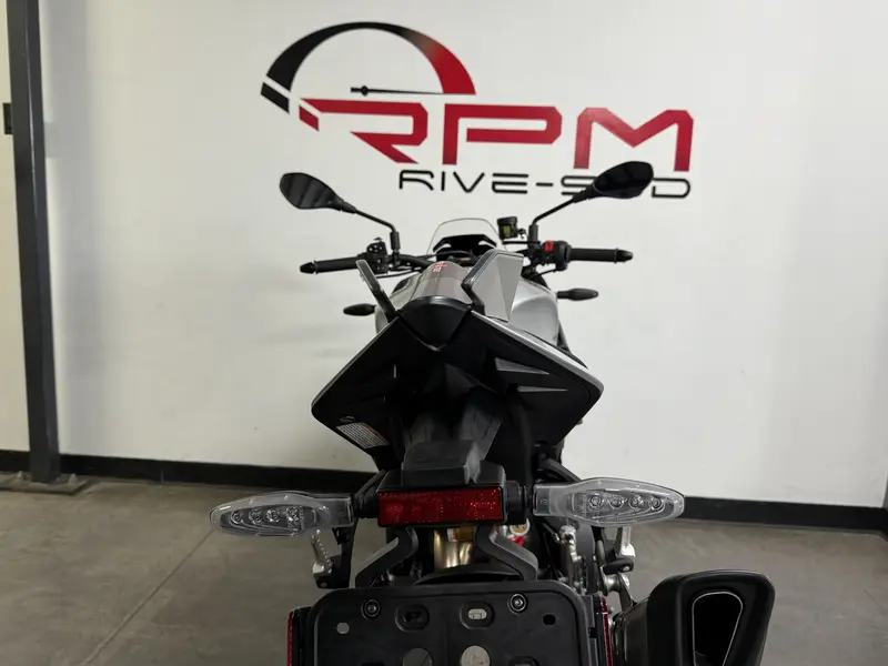 2026 APRILIA TUONO V4 1100