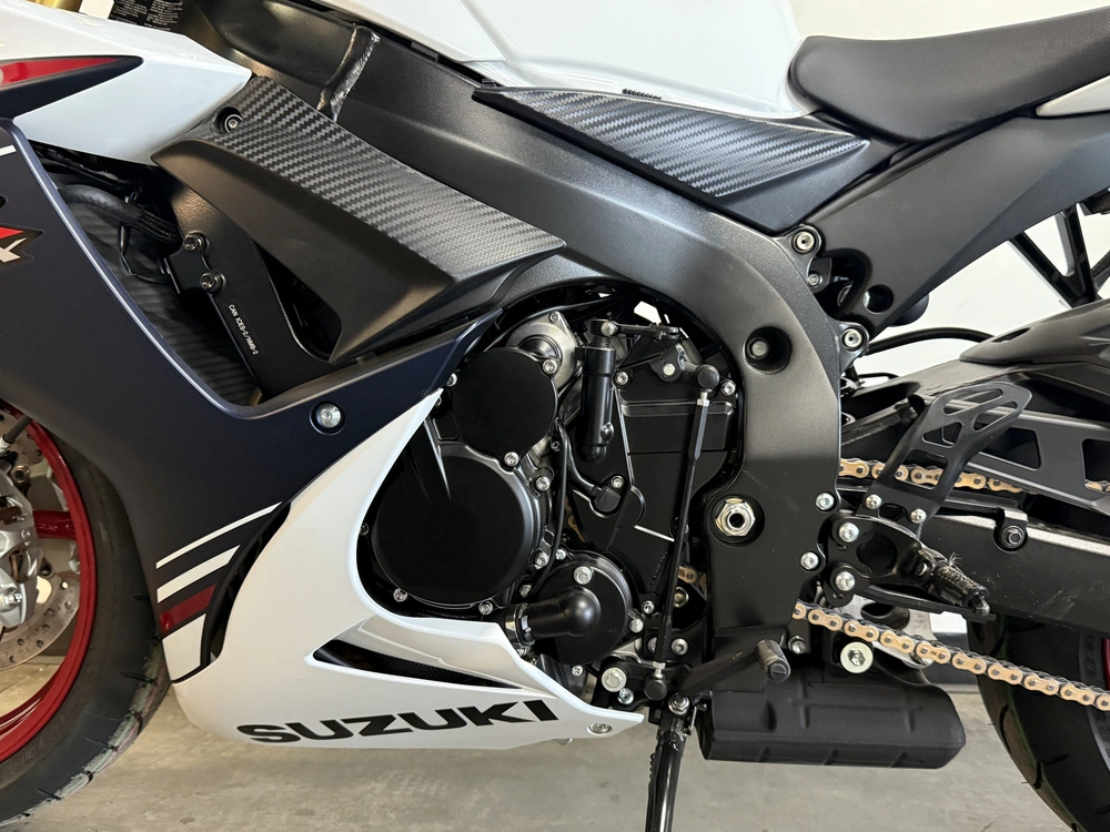 Suzuki Gsx-r750 Démo 🙏garantie Exp: 2030-04-28 2025 alt