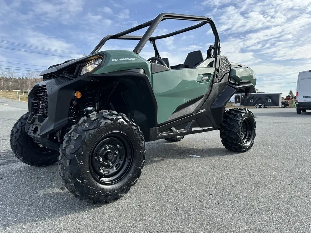 2025 Can-am Commander Dps 700 alt