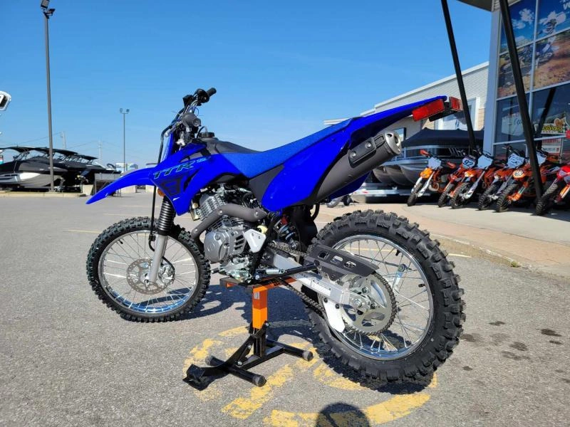 2025 Yamaha Tt-r 125 alt