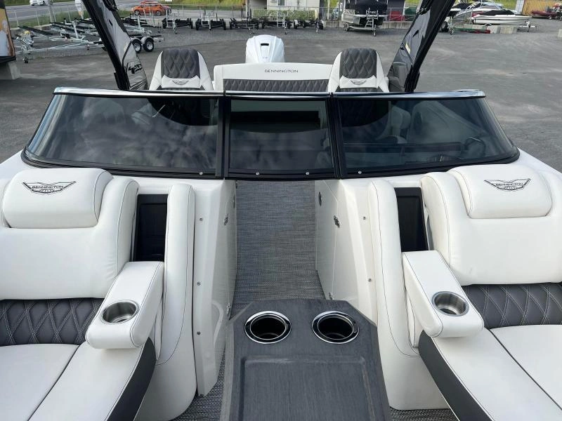 2024 Bennington Marine Qx25 Swingback Arche alt