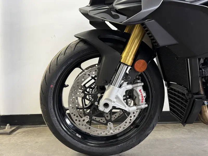 2026 APRILIA TUONO V4 1100