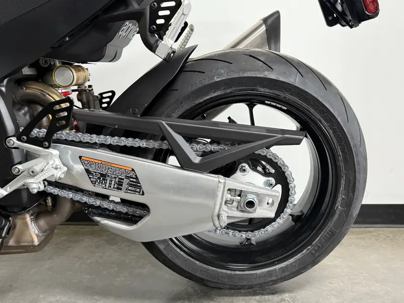 2026 APRILIA TUONO V4 1100