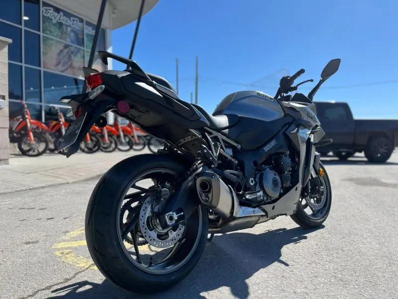 2025 Suzuki GSX-S1000GT+