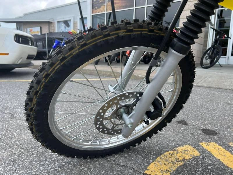2025 Suzuki Drz-125l alt